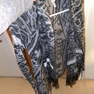 Woman’s Cardigan